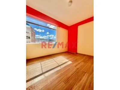 Departamento En Alquiler En Amadeo Repetto, Santiago – Amplio Y Funcional