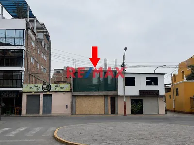 ¡Haz Crecer Tu Negocio En El Corazón De Lurín!