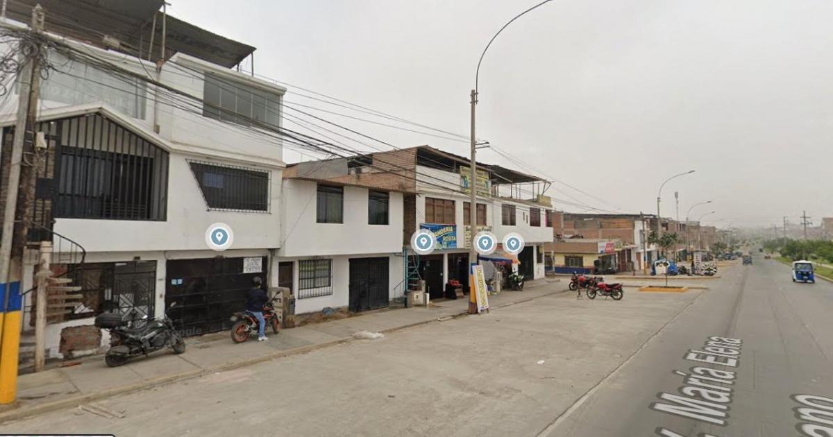 Venta de Casa en Villa El Salvador - Lima 4 Dormitorios 