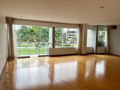 Departamento en venta · Calle Monteflor 250 - 202, Santiago de Surco · 191 m², 3 dorm.