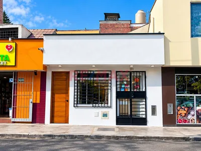Local Comercial En 1Er Piso Urb. Matellini