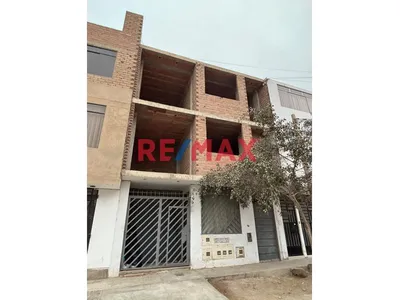 Casa en venta · Urb Virgen del Rosario Etapa 2, San Martin de Porres · 200 m²