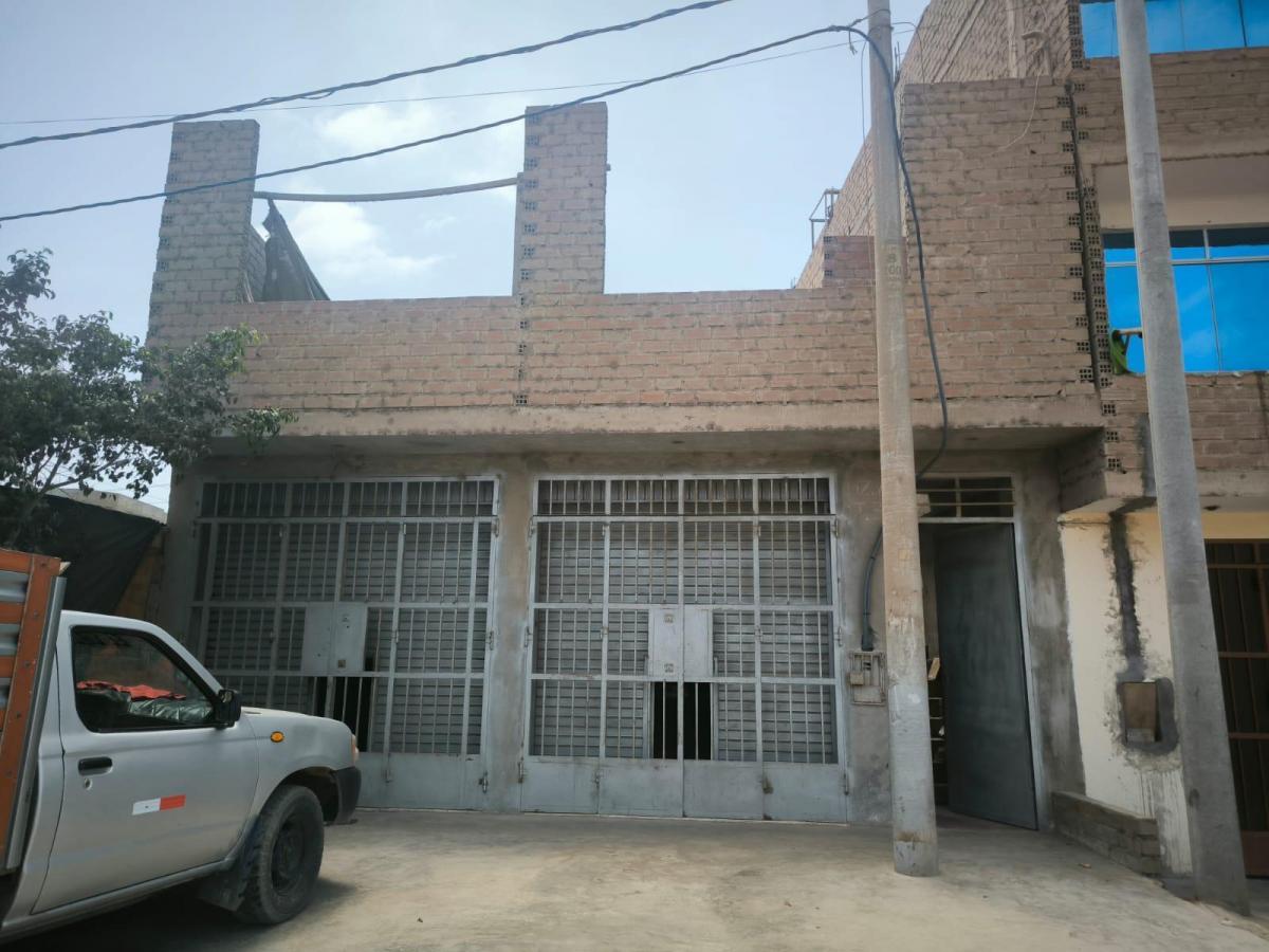 Venta de Casa en San Martín de Porres - Lima 0 Dormitorio 