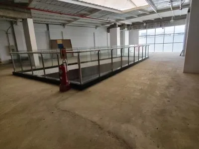 Alquiler de Local Comercial en La Molina - Lima 0 Dormitorio 
