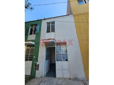 Se Vende Casa En Conjunto Residencial Jorge Basadre Grohmann – Tacna