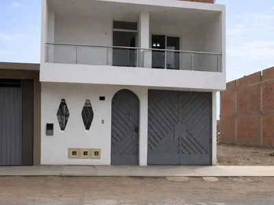 Venta de Casa en Carabayllo - Lima 5 Dormitorios