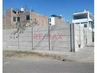 Venta De Terreno En Esquina En Urb. Sultana Puente Blanco