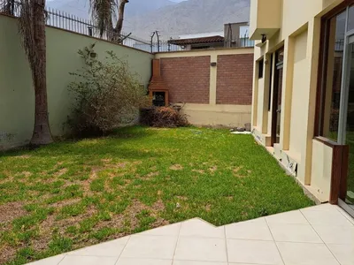 Venta de Casa en La Molina - Lima 4 Dormitorios