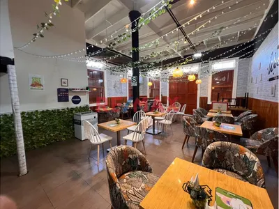Local Comercial Estratégico En El Corazón De Mollendo