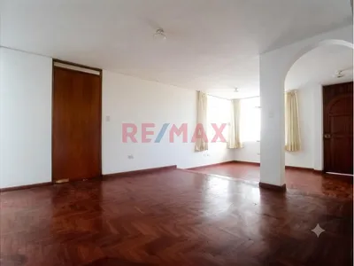 Departamento Ideal Para Pareja O Familia Pequeña, Urbanizacion La Colina I