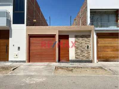 🏡Vendo Hermosa Casa✨ ¡Tu Nuevo Hogar Te Espera En Villa Los Sauces De Pimentel! ✨🏡