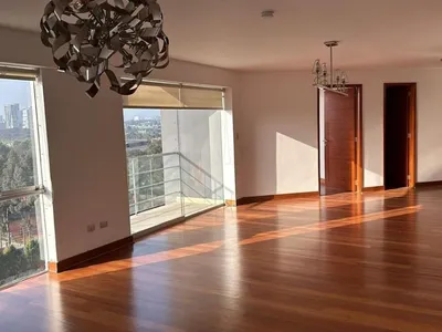 Venta de Departamento en Santiago de Surco - Lima 3 Dormitorios