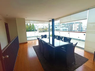 Departamento en venta · Alameda Monte Umbroso, Santiago de Surco · 217 m², 4 dorm.