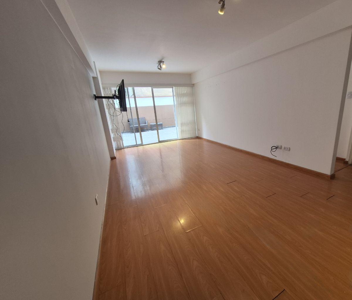 Venta de Departamento en Miraflores - Lima 2 Dormitorios 