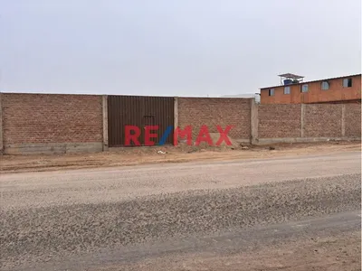Terreno En Venta En Punta Negra Sobre Avenida Principal Con Gran Potencial Comercial