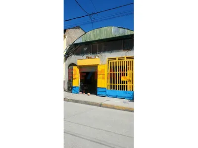 🏢 Propiedad Comercial Techada En Venta – Jr. Junín / Jr. Piura