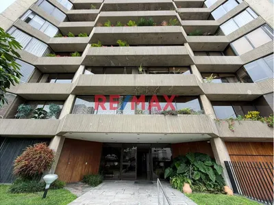 Departamento en venta · Ca. las Flores 255, San Isidro · 188 m², 4 dorm.