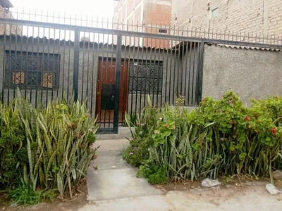 Venta de Casa en San Juan de Miraflores - Lima 3 Dormitorios 