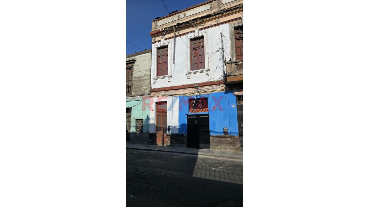 Venta De Departamento 2Do Piso - Ideal Para Almacen O Depósito
