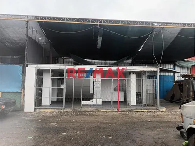 Estratégico Local Comercial En La Zona Mas Transitada De San Luis
