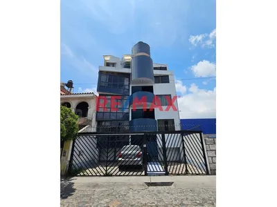 Amplio E Iluminado Departamento En Coop. Victor Andrés Belaunde, A Una Cuadra De Macro Y A 5 Minutos De La Universidad Católica