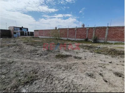 Vendo Terreno De 400M2 En La Esmeralda De Colan A Pocos Metros De Zona De Playa