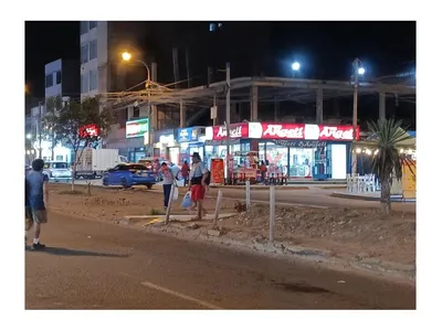 Local  Comercial En  Segundo Piso En Esquina Sobre Avenida