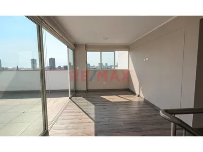 Exclusivo Dúplex De 109.53 M² Con Terraza En Santa Catalina | Sin Alcabala