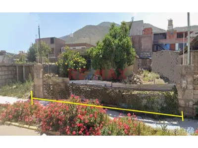 Se Vende Casa De Ciudad Municipal En Casco Rojo