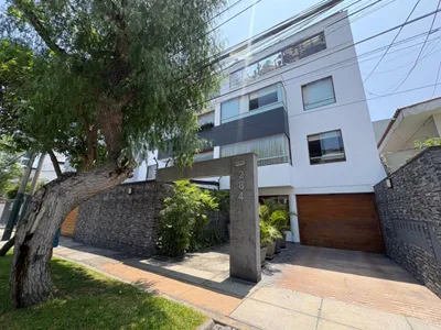Venta de Departamento en Santiago de Surco - Lima 3 Dormitorios