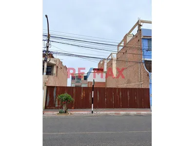Terreno en alquiler · Calle los Delfines Mz. O - Lt.9, Ilo · 200 m²