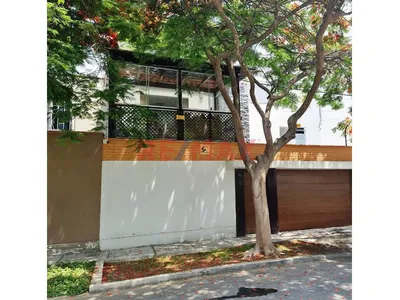 Alquiler Linda Y Amplia Casa En Urb.  Vista Alegre-Surco