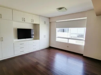 Venta de Departamento en Santiago de Surco - Lima 3 Dormitorios