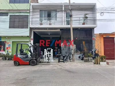 Local En Alquiler Urb; Bello Horizonte Chorrillos