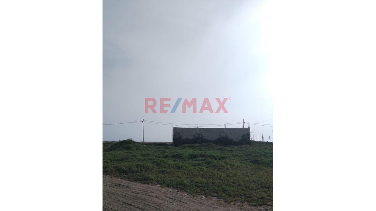 Venta De Terreno  En Playa 98.80 M2  Playa Venecia - Moche