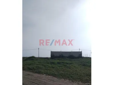 Venta De Terreno  En Playa 98.80 M2  Playa Venecia - Moche
