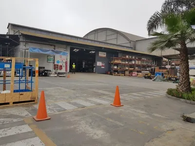 Venta de Local Comercial en Santa Rosa - Lima 1 Dormitorio 