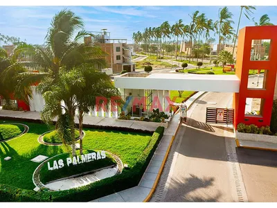 Se Vende 1 Terreno De 105 M2  O 2 Terrenos Juntos De 210M2 En Urbanizacion Palmeras  ¡Oportunidad De Inversión Asegurada Para Un Desarrolo Inmobiliario O Construir La Casa De Tus Sueños! 🏗️✨