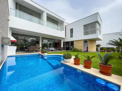 Casa en venta · Calle 2 los Portales, La Molina · 362 m², 5 dorm.