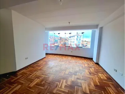 Departamento En Venta Frente A Camino Real