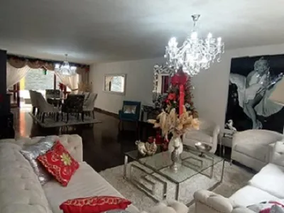 Venta de Casa en San Miguel - Lima 6 Dormitorios 