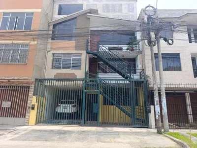 Venta de Departamento en Los Olivos - Lima 2 Dormitorios