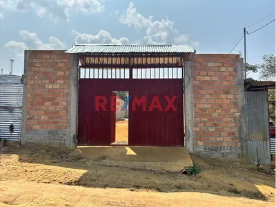 Venta De Terreno En El Departamento De San Martin Distrito De La Banda De Shilcayo 400M2