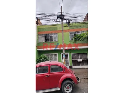 Casa en venta · Jr Tacna Cuadra 3069, San Martin de Porres · 386 m², 7 dorm.