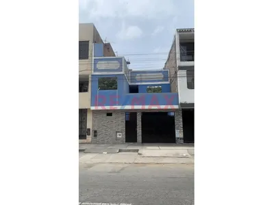 Venta Casa De 2 Pisos - San Martin De Porras