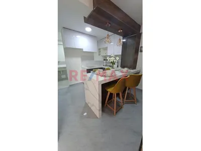 Se Vende Departamento En Villa Maria Del Triunfo