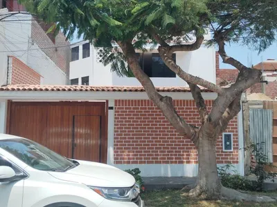Venta de Casa en Chorrillos - Lima 8 Dormitorios 