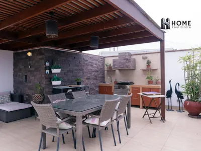 Venta de Departamento en Santiago de Surco - Lima 4 Dormitorios