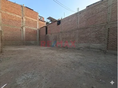 Alquilo Terreno Comercial San Juan De Miraflores