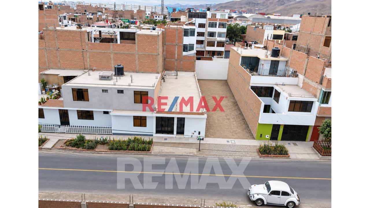 Vendo Casa En Zona Residencial Brisas De Oquendo